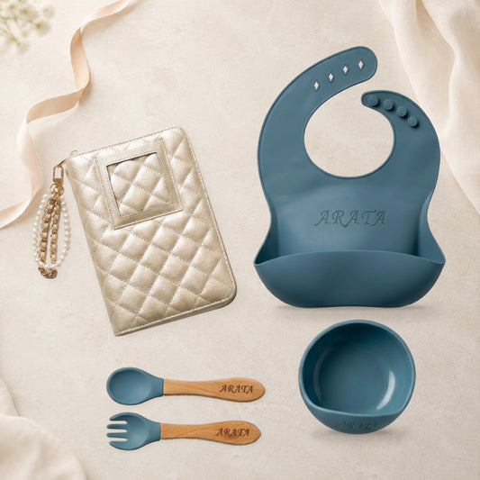 Angel Baby ママと赤ちゃんの通院＆離乳食セット 母子手帳ケースと名入れ食器4点。布・リボン・花などの撮影小物はセット内容に含まれません。